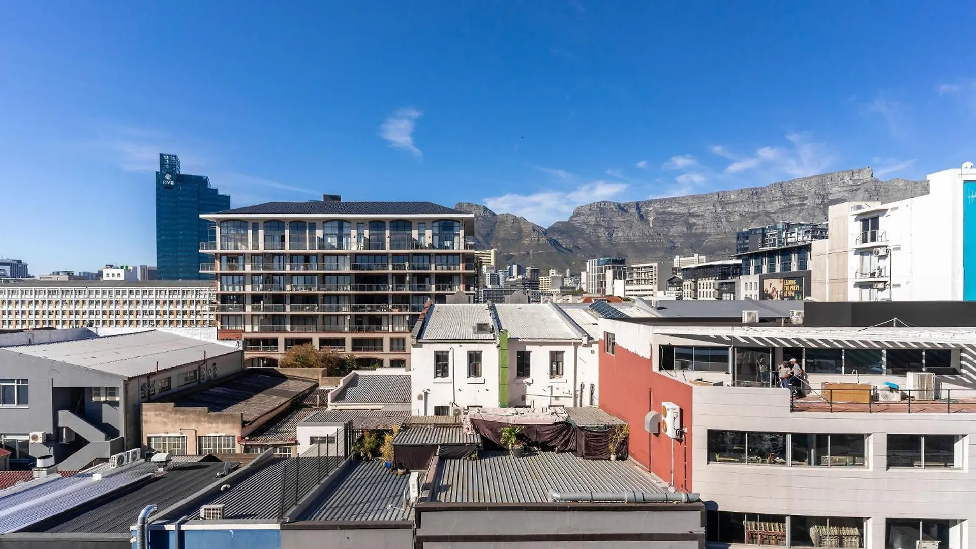 Apartment The Signature 410:Central Modern Aprt With Parking Cape Town